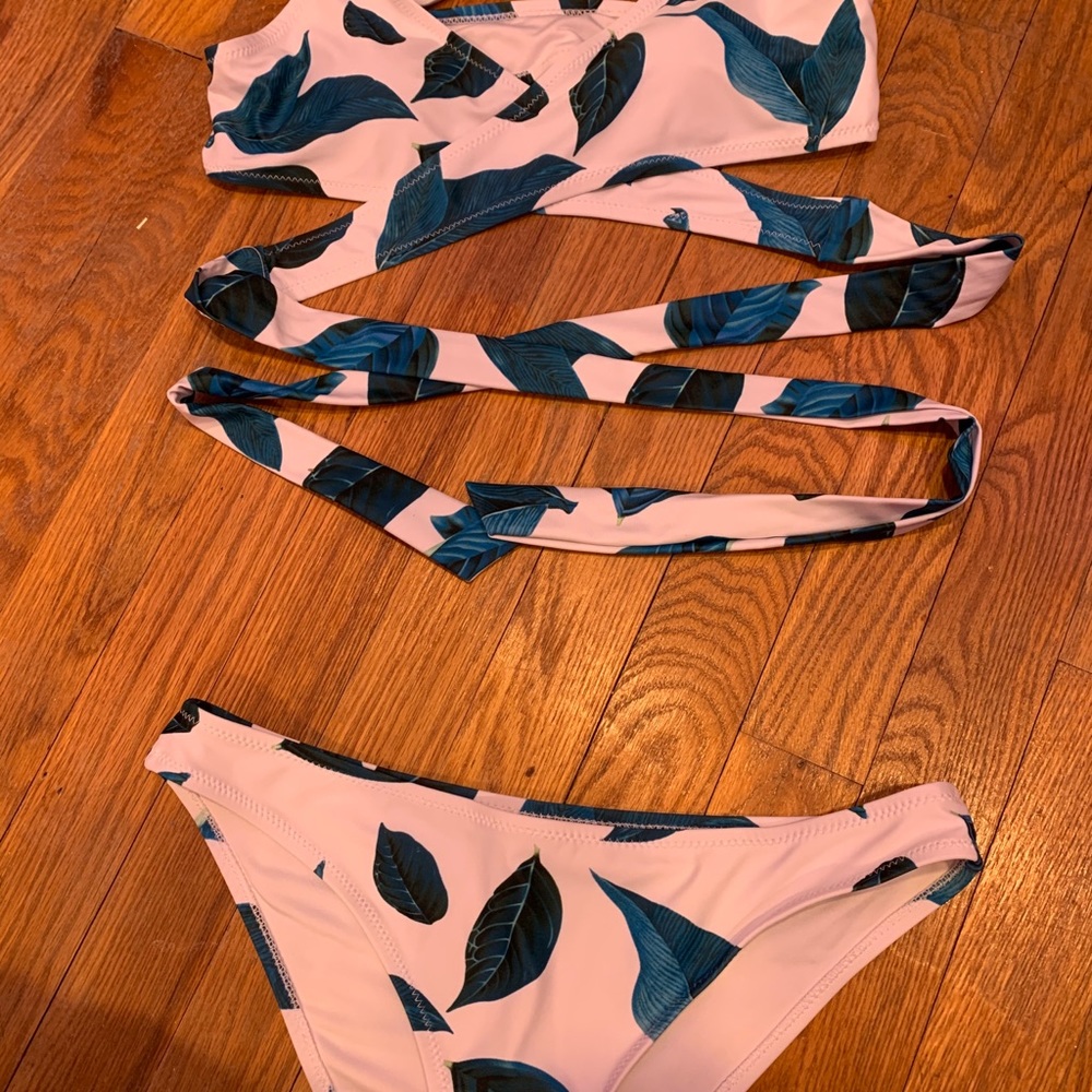 Bathing suit set